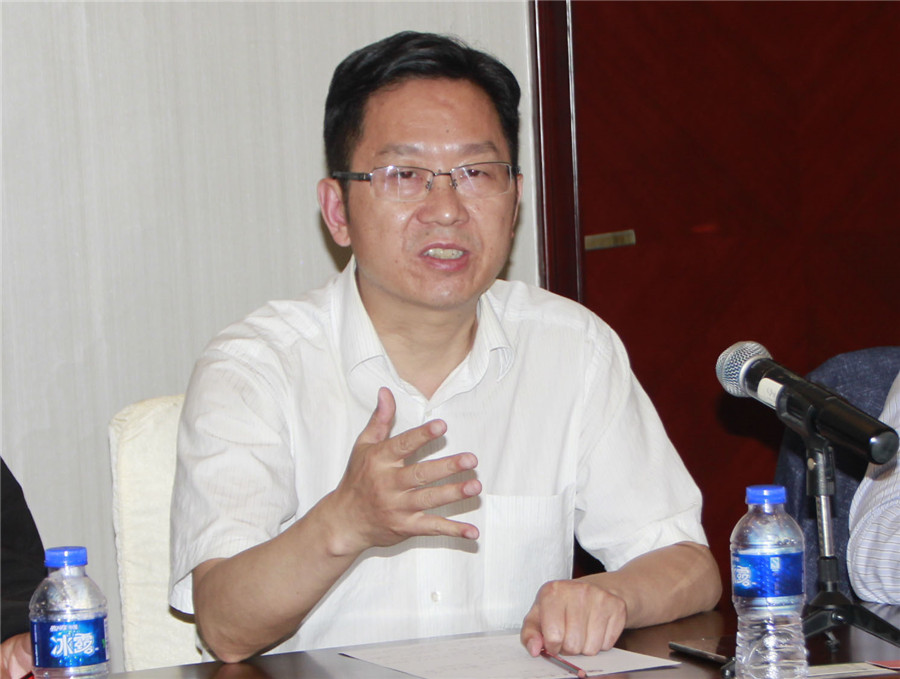 青川县县长刘自强讲话